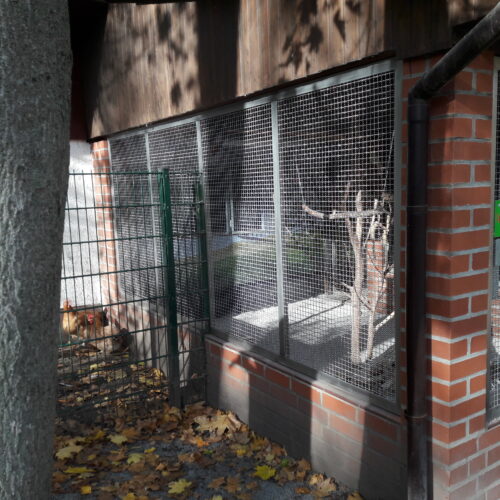 gesamtes-Gitter-aus-Edelstahl-500x500